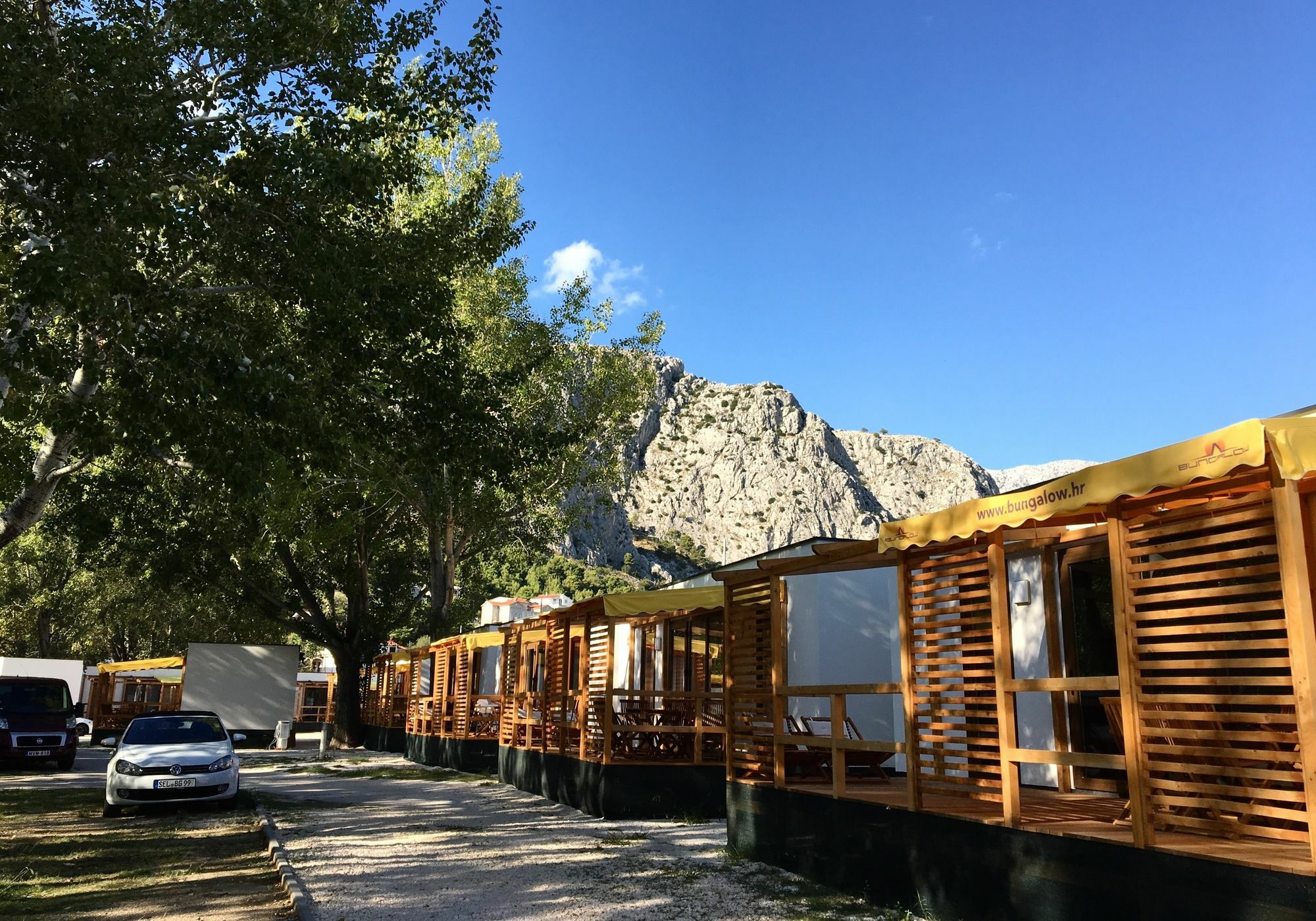 Mediteran Travel Mobile Homes Galeb Omiš Eksteriør bilde