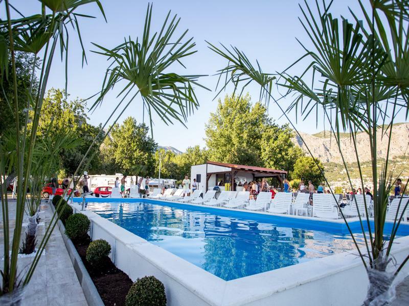 Mediteran Travel Mobile Homes Galeb Omiš Eksteriør bilde