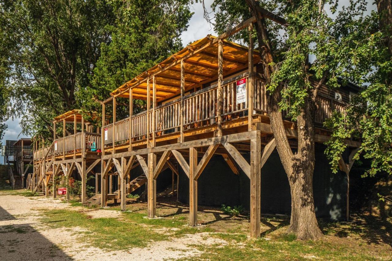 Mediteran Travel Mobile Homes Galeb Omiš Eksteriør bilde
