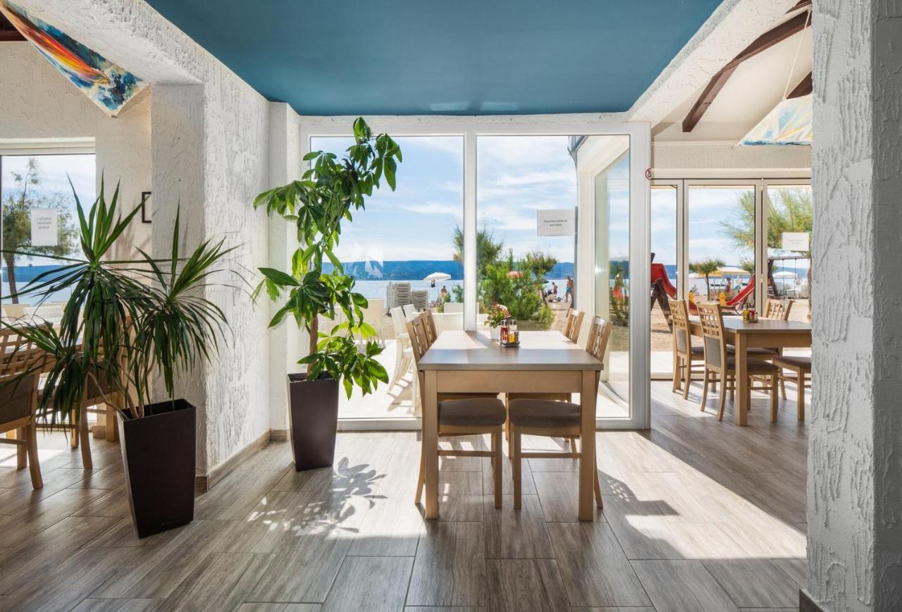 Mediteran Travel Mobile Homes Galeb Omiš Eksteriør bilde