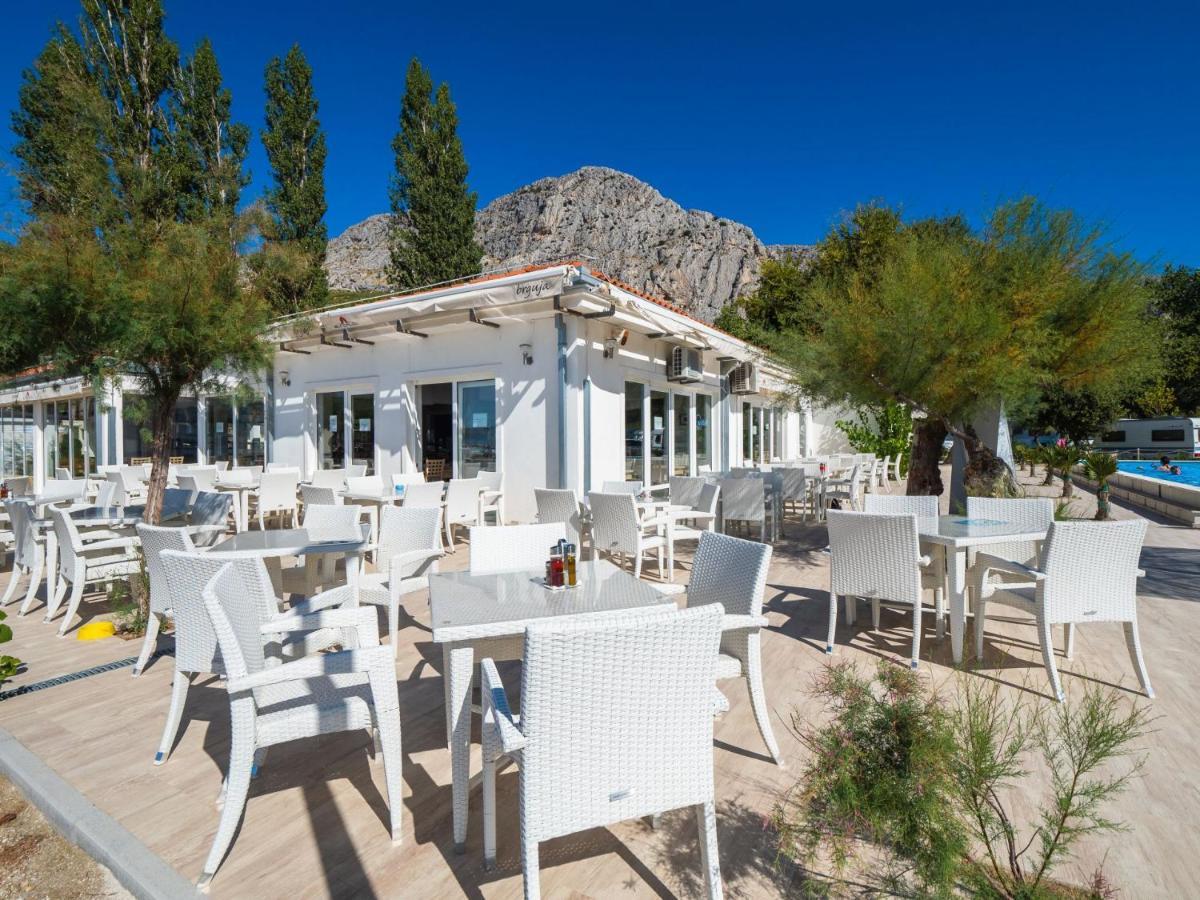 Mediteran Travel Mobile Homes Galeb Omiš Eksteriør bilde